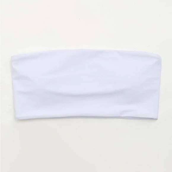 𝅺⭐️2 FOR $20⭐️ SHEIN White Bandeau Bikini Top Size Small - Picture 2 of 4